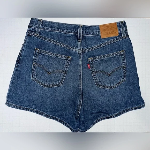 Levi's Premium 80's Mom Denim Jean Shorts Women's Size 28 Medium Wash - Picture 4 of 5